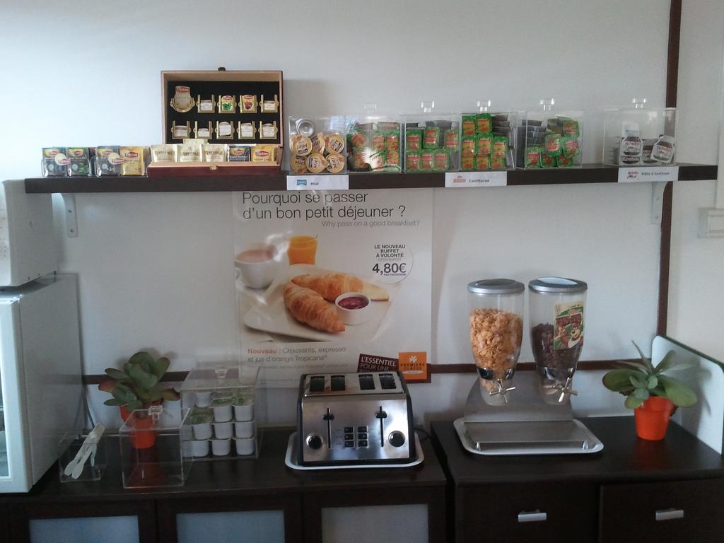 Hotel F1 Lyon Genay 马西约 外观 照片